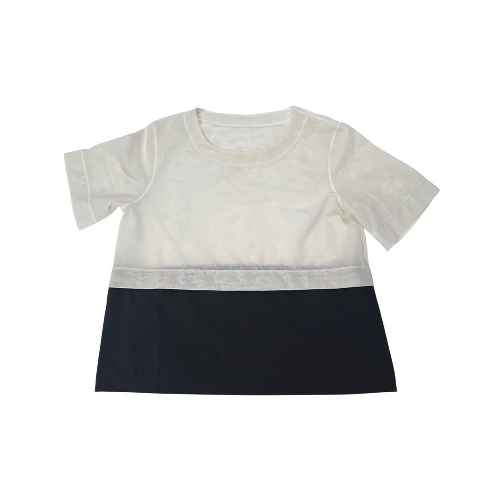 Lululemon Meesh Tee *White / Black size 6‎
